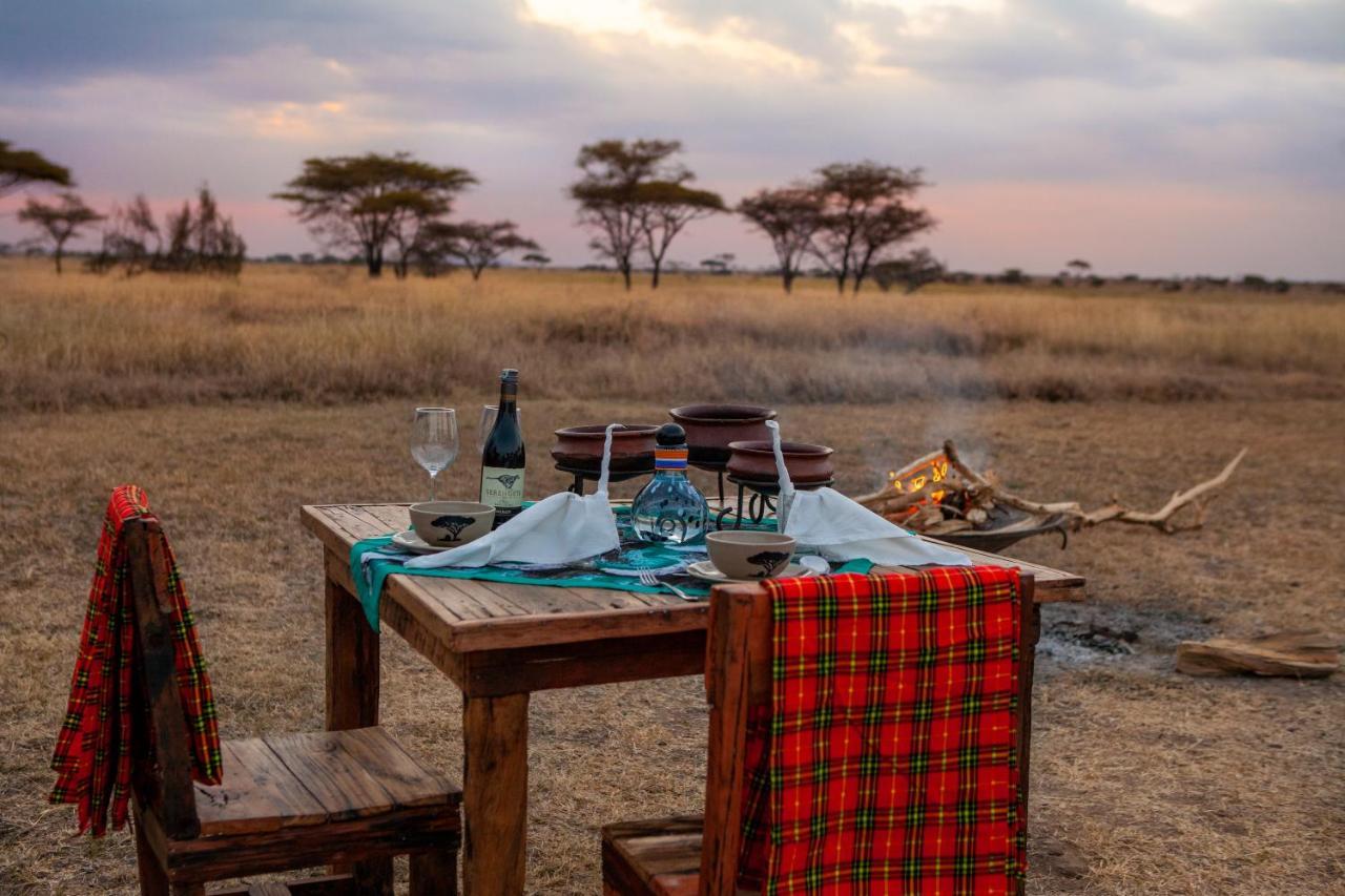 Mawe Tented Camp Serengeti Exterior photo